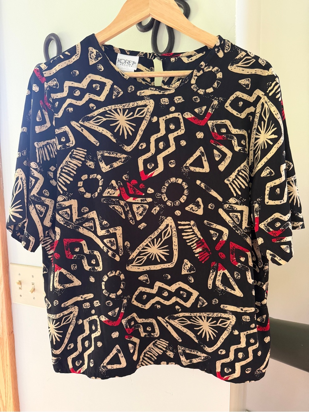 Koret Black Abstract Print Top with Cream Accents